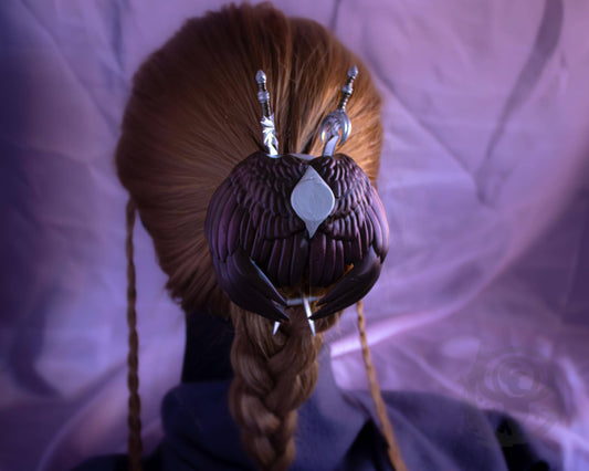 Black (Corrupted/Onyx) wings in hair.